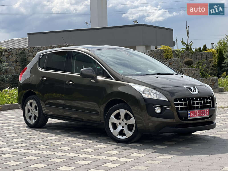 Позашляховик / Кросовер Peugeot 3008 2011 в 
