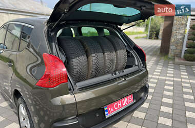Позашляховик / Кросовер Peugeot 3008 2011 в 