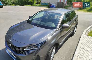Внедорожник / Кроссовер Peugeot 3008 2021 в 