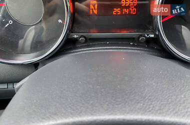 Внедорожник / Кроссовер Peugeot 3008 2012 в 