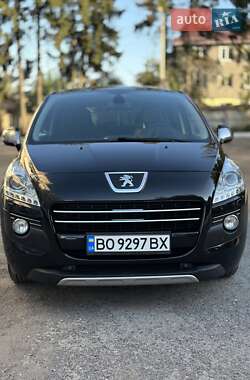 Внедорожник / Кроссовер Peugeot 3008 2013 в 