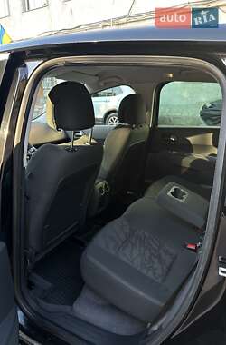 Внедорожник / Кроссовер Peugeot 3008 2013 в 