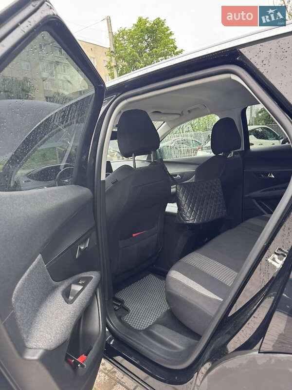 Внедорожник / Кроссовер Peugeot 3008 2018 в Тернополе