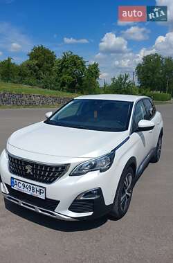 Внедорожник / Кроссовер Peugeot 3008 2017 в Луцке