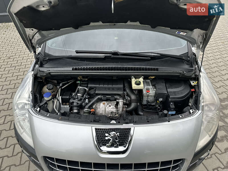 Позашляховик / Кросовер Peugeot 3008 2009 в Львові