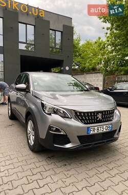 Внедорожник / Кроссовер Peugeot 3008 2020 в Киеве