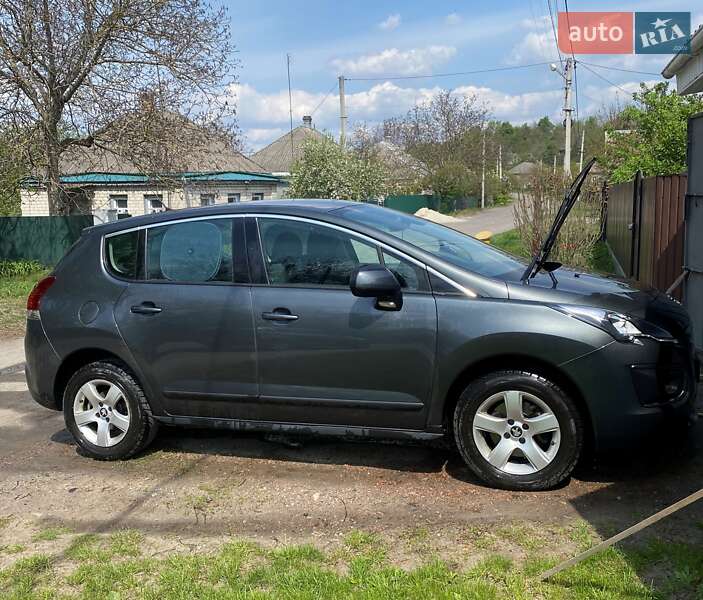 Позашляховик / Кросовер Peugeot 3008 2016 в Золотоноші