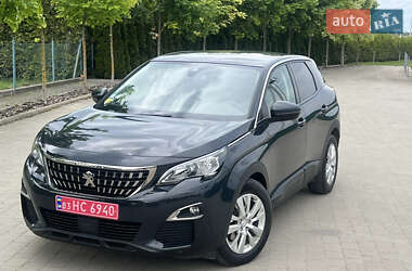 Позашляховик / Кросовер Peugeot 3008 2018 в 