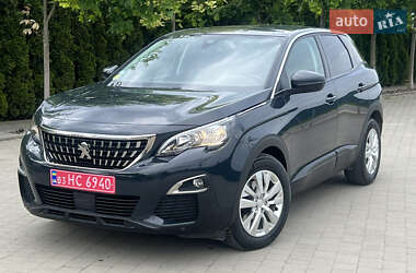 Позашляховик / Кросовер Peugeot 3008 2018 в 
