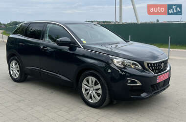 Позашляховик / Кросовер Peugeot 3008 2018 в 