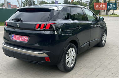 Позашляховик / Кросовер Peugeot 3008 2018 в 