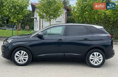 Позашляховик / Кросовер Peugeot 3008 2018 в 