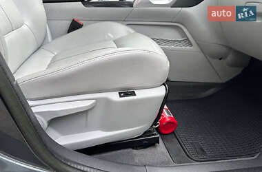 Внедорожник / Кроссовер Peugeot 3008 2012 в 