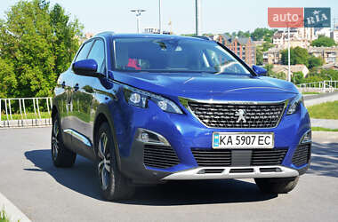 Внедорожник / Кроссовер Peugeot 3008 2018 в 