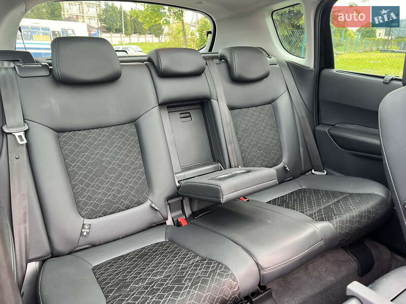 Внедорожник / Кроссовер Peugeot 3008 2014 в Львове