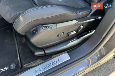 Позашляховик / Кросовер Peugeot 3008 2021 в 