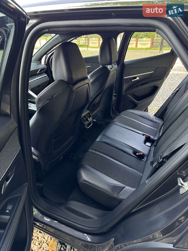 Позашляховик / Кросовер Peugeot 3008 2017 в Самборі