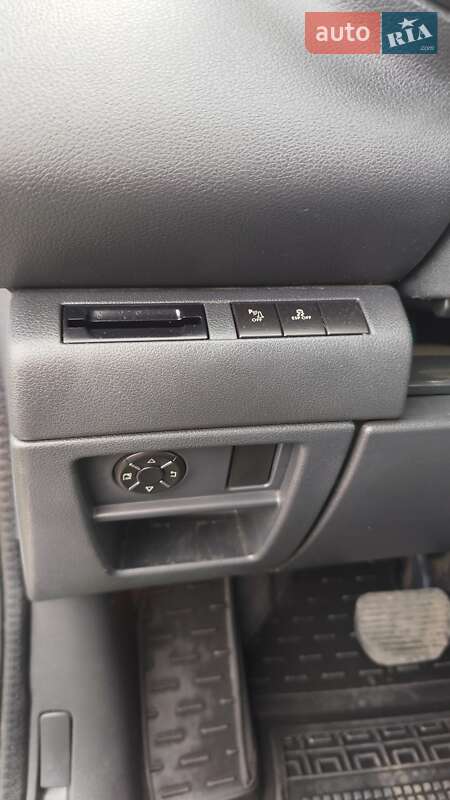 Позашляховик / Кросовер Peugeot 3008 2010 в Стрию