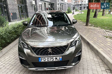 Позашляховик / Кросовер Peugeot 3008 2020 в 