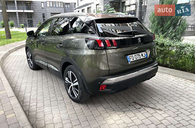 Позашляховик / Кросовер Peugeot 3008 2020 в 