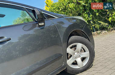 Внедорожник / Кроссовер Peugeot 3008 2012 в 