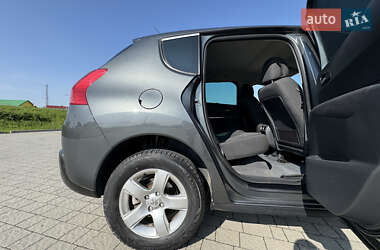 Внедорожник / Кроссовер Peugeot 3008 2012 в 