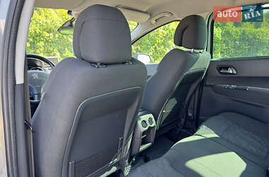 Внедорожник / Кроссовер Peugeot 3008 2012 в 