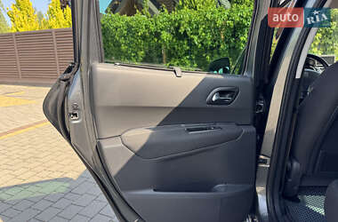 Внедорожник / Кроссовер Peugeot 3008 2012 в 