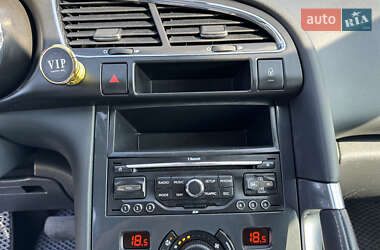 Внедорожник / Кроссовер Peugeot 3008 2012 в 