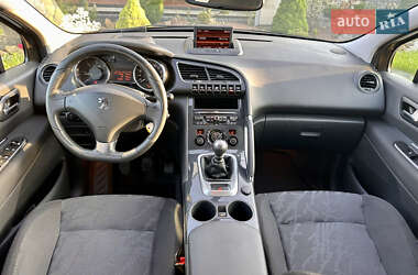 Внедорожник / Кроссовер Peugeot 3008 2011 в 