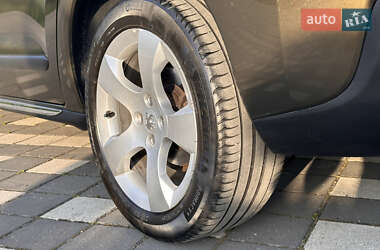 Внедорожник / Кроссовер Peugeot 3008 2011 в 
