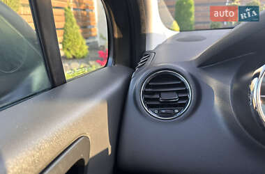 Внедорожник / Кроссовер Peugeot 3008 2011 в 