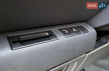 Внедорожник / Кроссовер Peugeot 3008 2011 в 