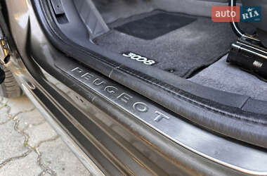 Внедорожник / Кроссовер Peugeot 3008 2011 в 