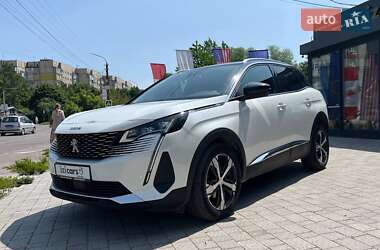 Внедорожник / Кроссовер Peugeot 3008 2021 в 