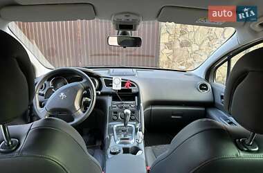 Позашляховик / Кросовер Peugeot 3008 2014 в 