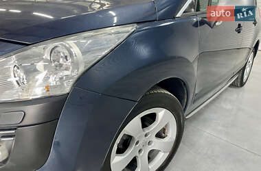 Внедорожник / Кроссовер Peugeot 3008 2012 в 