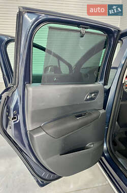 Внедорожник / Кроссовер Peugeot 3008 2012 в 