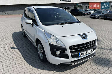 Внедорожник / Кроссовер Peugeot 3008 2012 в 
