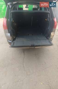 Внедорожник / Кроссовер Peugeot 3008 2010 в 
