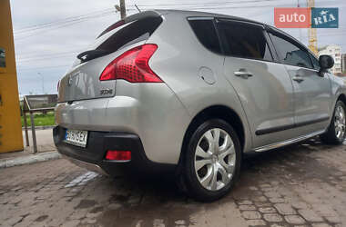 Внедорожник / Кроссовер Peugeot 3008 2011 в 