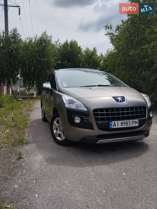 Peugeot 3008 2012