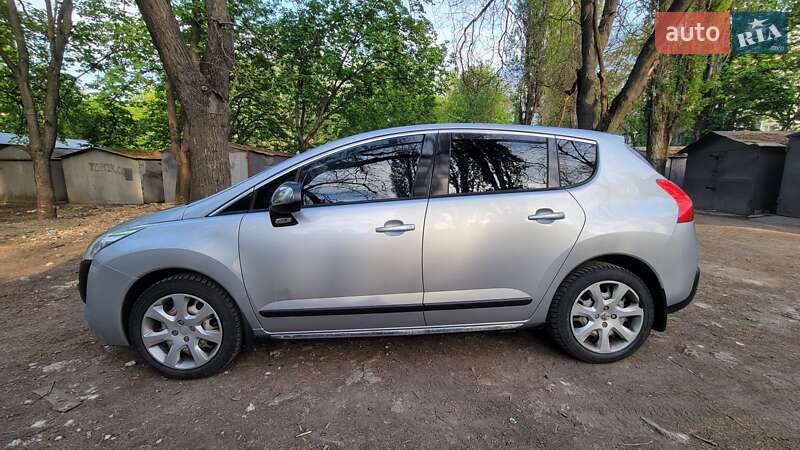 Внедорожник / Кроссовер Peugeot 3008 2010 в Одессе