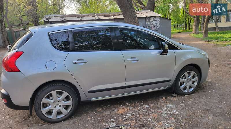 Внедорожник / Кроссовер Peugeot 3008 2010 в Одессе