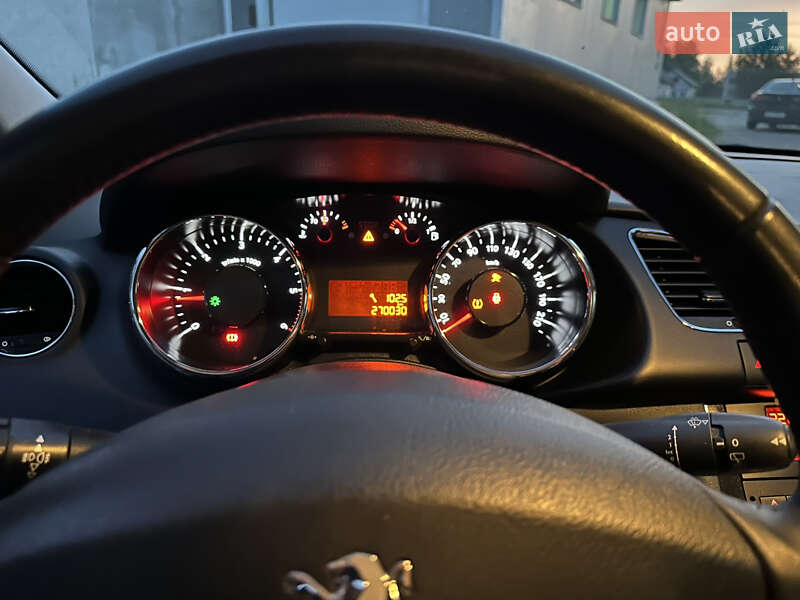 Внедорожник / Кроссовер Peugeot 3008 2014 в Любомле