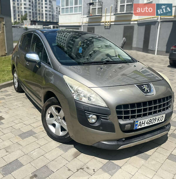 Позашляховик / Кросовер Peugeot 3008 2009 в Івано-Франківську