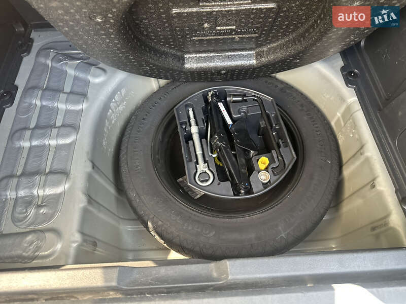Позашляховик / Кросовер Peugeot 3008 2009 в Івано-Франківську