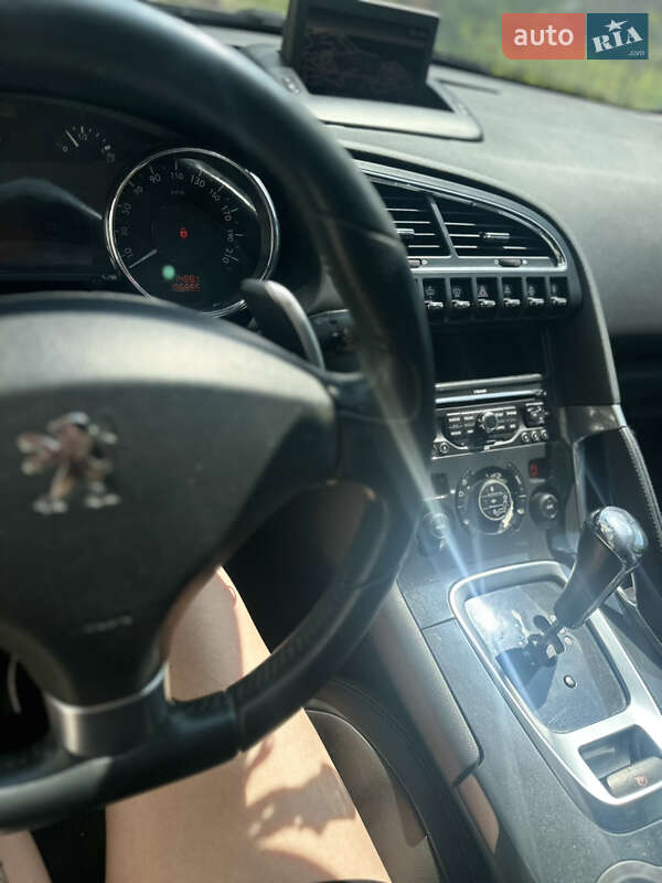 Позашляховик / Кросовер Peugeot 3008 2009 в Івано-Франківську