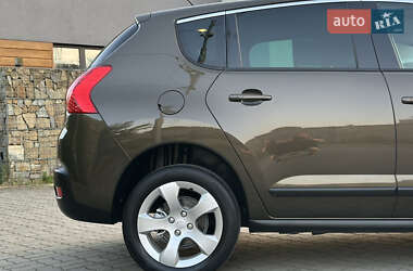 Внедорожник / Кроссовер Peugeot 3008 2011 в 