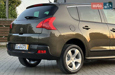 Внедорожник / Кроссовер Peugeot 3008 2011 в 